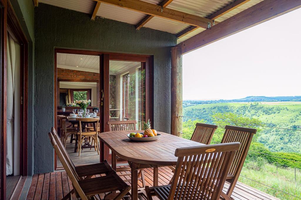 Hilton Bush Lodge & Function Venue エクステリア 写真
