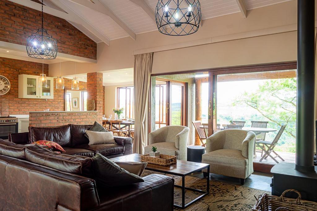 Hilton Bush Lodge & Function Venue エクステリア 写真