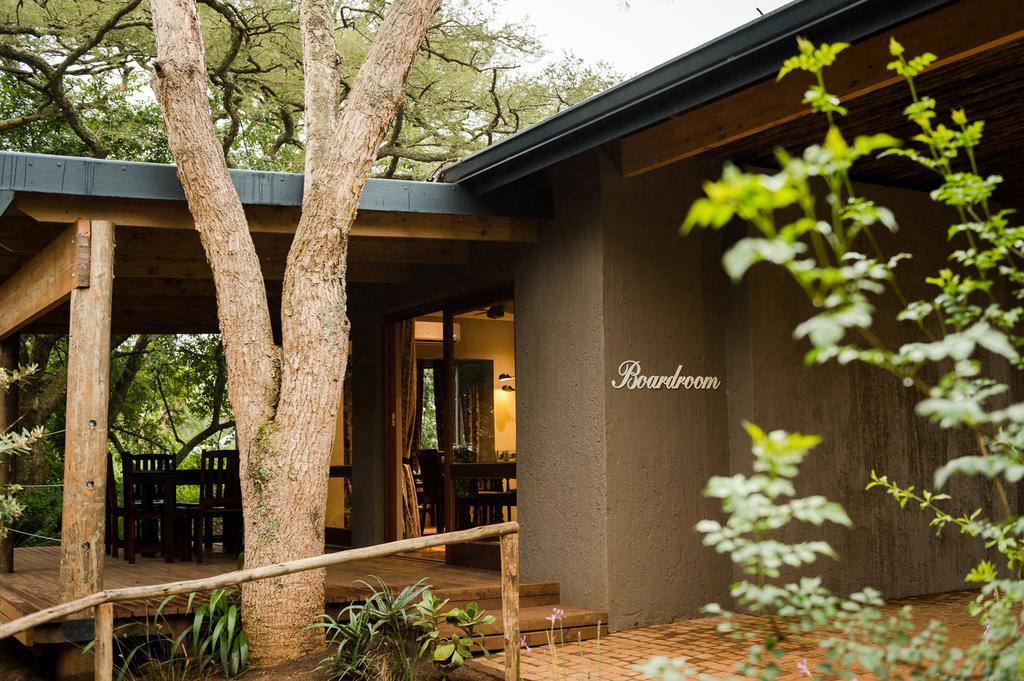 Hilton Bush Lodge & Function Venue エクステリア 写真