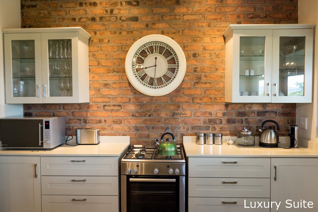 Hilton Bush Lodge & Function Venue エクステリア 写真